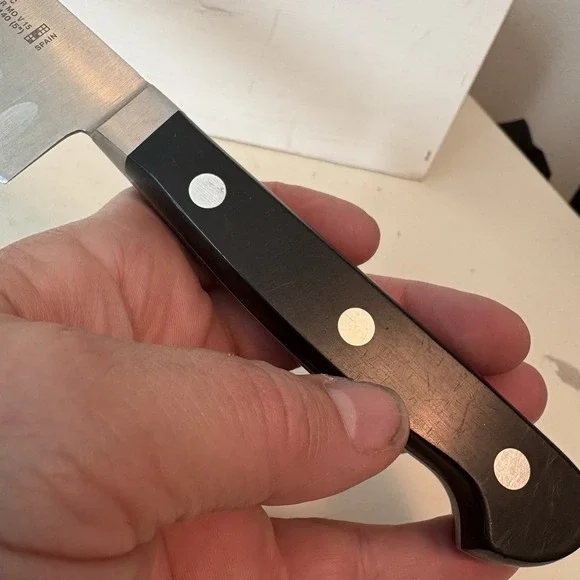 J.A. Henckels International Santoku Knife Hollow Edge Blade Full Tang 31170-140